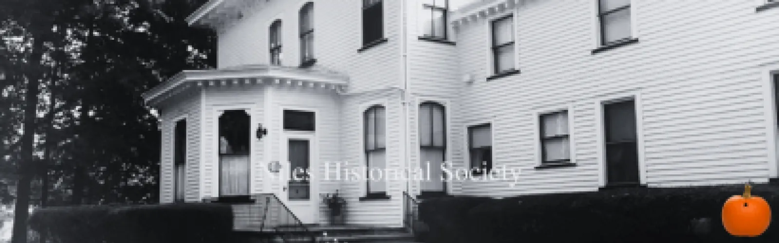 Exterior of the Ward-Thomas Museum, courtesy of the Niles Historical Society.